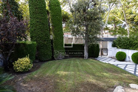 Villa in vendita a Barcelona, Spagna 8 camere da letto, 592 mq. N° 195614 - foto 6