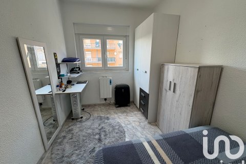 Apartment for sale in Salamanca, Spain 3 bedrooms, 73 sq.m. No. 185851 - photo 18