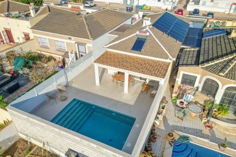 Villa à vendre à Torrevieja, Alicante, Espagne, 102 m2 No. 181645 - photo 20
