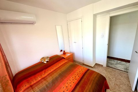 Apartment for sale in Alicante, Spain 4 bedrooms, 144 sq.m. No. 181644 - photo 6