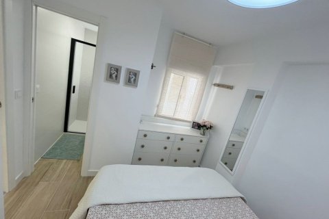 Продажа квартиры в Пунта Прима, Аликанте, Испания 3 спальни, 82м2 №154507 - фото 18