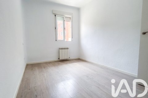 Lägenhet till salu i Madrid, Spanien 2 sovrum, 45 kvm. Nr. 172562 - foto 21