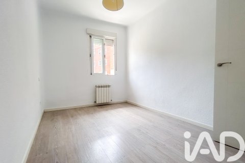 Lägenhet till salu i Madrid, Spanien 2 sovrum, 45 kvm. Nr. 172562 - foto 15