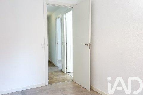 Lägenhet till salu i Madrid, Spanien 2 sovrum, 45 kvm. Nr. 172562 - foto 30