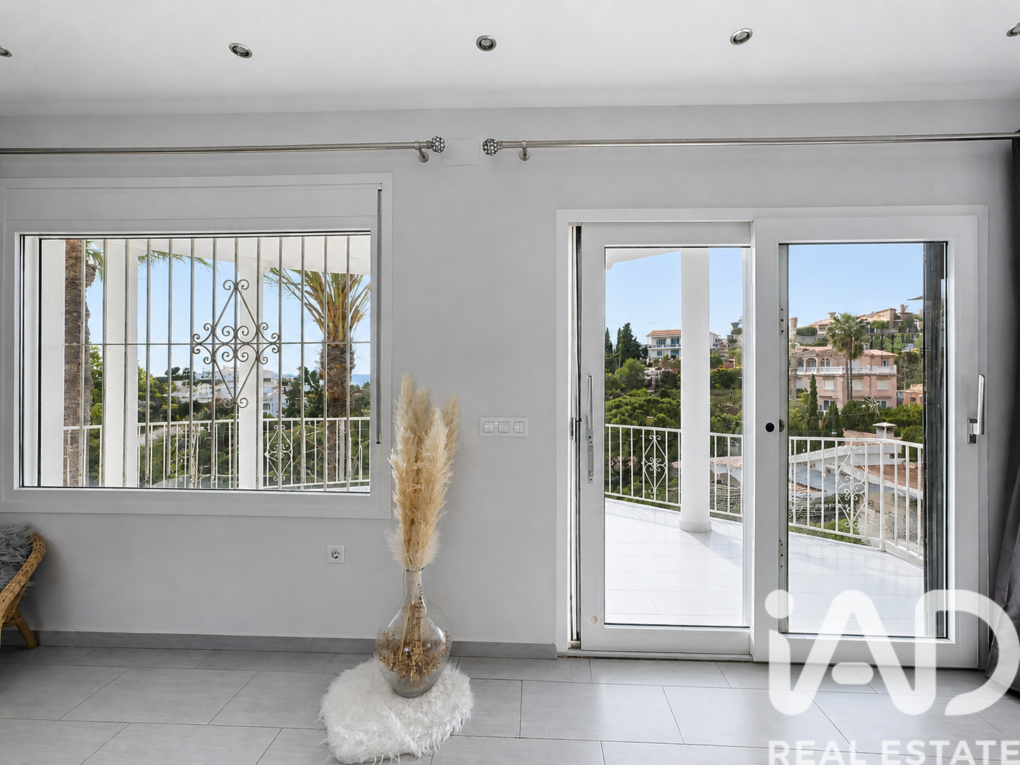 Māja Velez-Malaga, Malaga, Spānijā 2 istabas, 230 m2 Nr. 172473