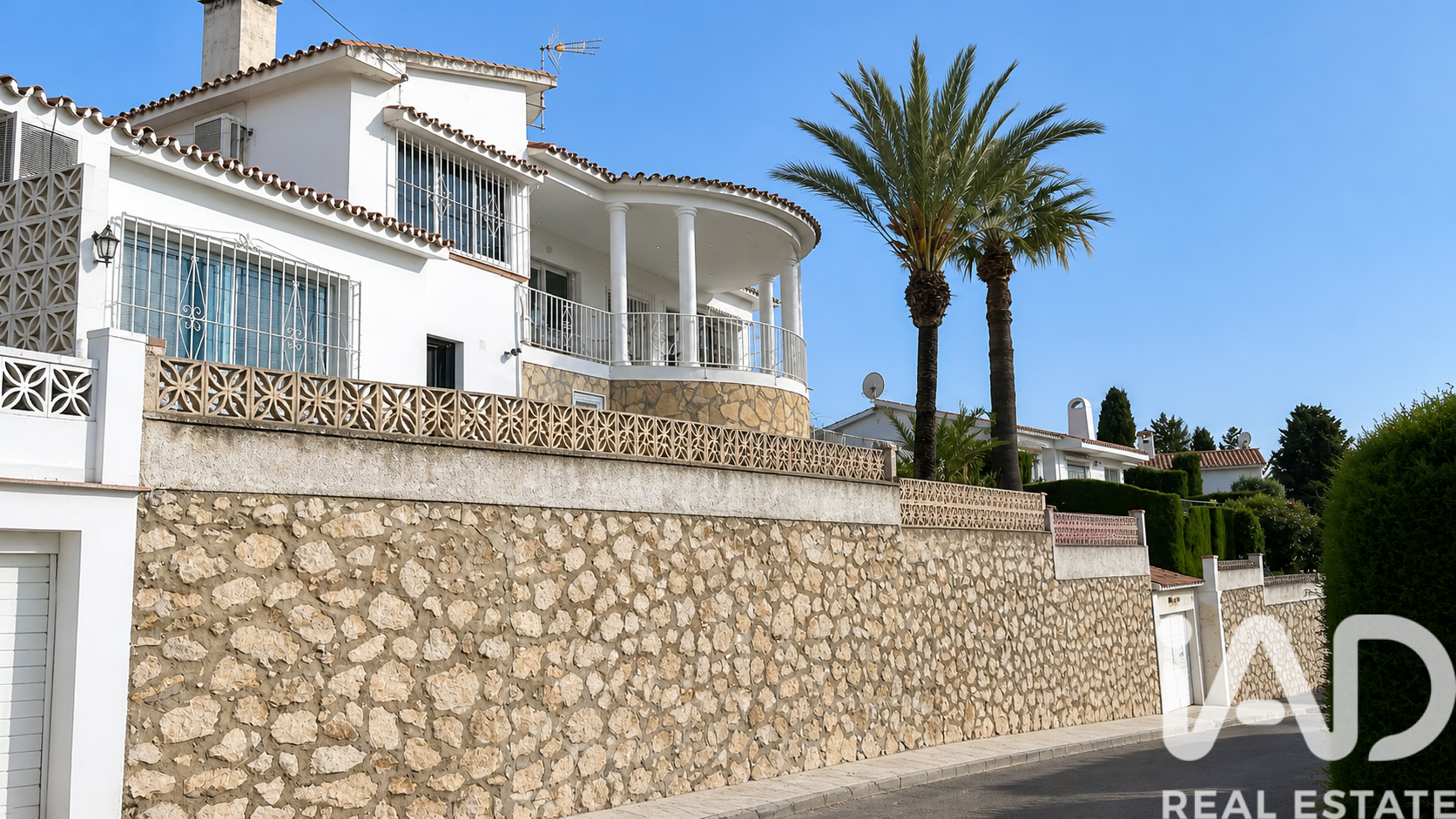 Māja Velez-Malaga, Malaga, Spānijā 2 istabas, 230 m2 Nr. 172473