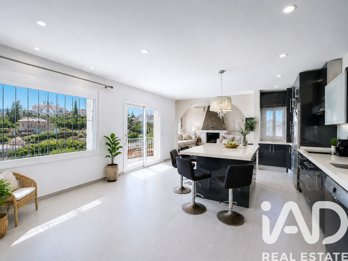 Māja Velez-Malaga, Malaga, Spānijā 2 istabas, 230 m2 Nr. 172473