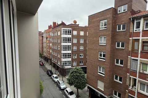 Dzīvoklis pārdošanā Gijon, Asturias, Spānijā 3 istabas, 80 m2 Nr. 172559 - attēls 7