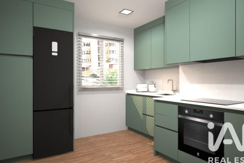 Dzīvoklis pārdošanā Gijon, Asturias, Spānijā 3 istabas, 80 m2 Nr. 172559 - attēls 3