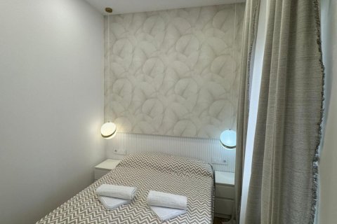 Commercial property à vendre à Alicante, Espagne, 9 chambres, 372 m2 No. 165382 - photo 14