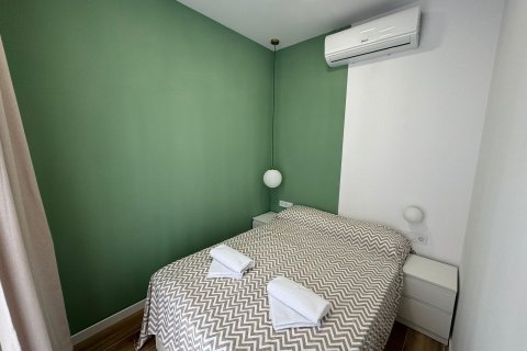 Commercial property à vendre à Alicante, Espagne, 9 chambres, 372 m2 No. 165382 - photo 3