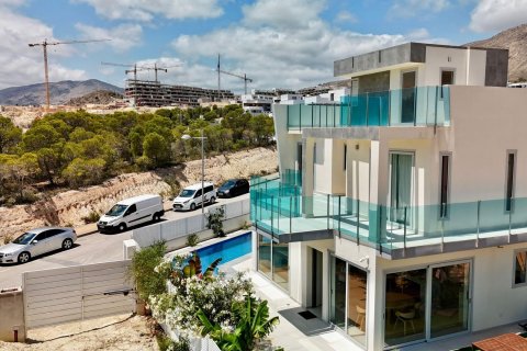 Villa a Finestrat, Alicante, Spagna 3 camere da letto, 182 mq. N° 165377
