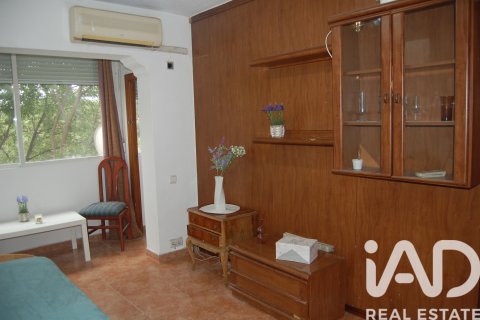 Apartment for sale in Madrid, Spain 3 bedrooms, 59 sq.m. No. 172495 - photo 3