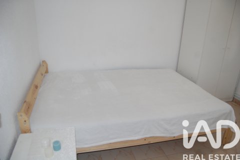 Apartment for sale in Madrid, Spain 3 bedrooms, 59 sq.m. No. 172495 - photo 17