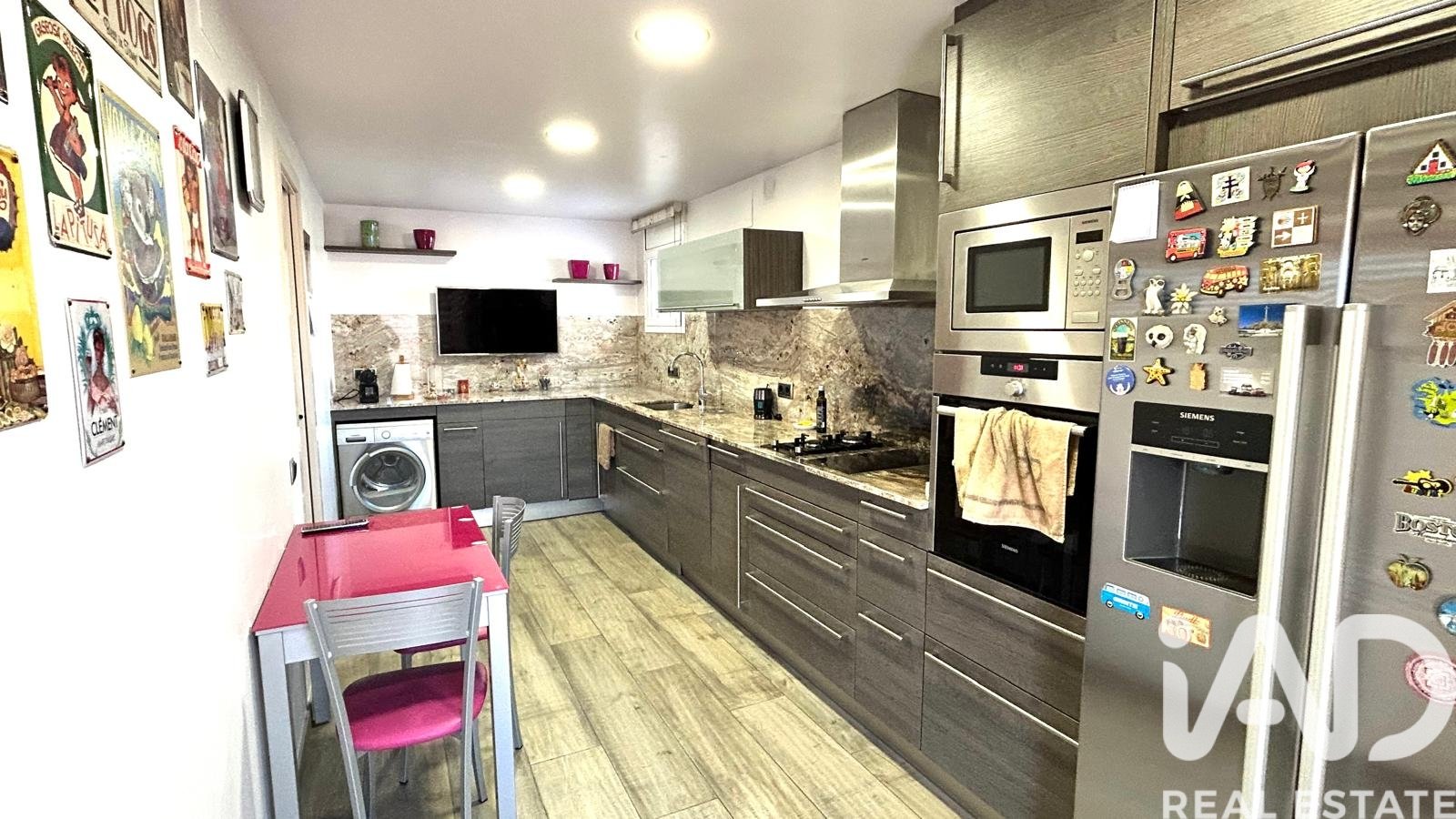 Villetta a schiera a Llica D'amunt, Barcelona, Spagna 4 camere da letto, 154 mq. N° 172496