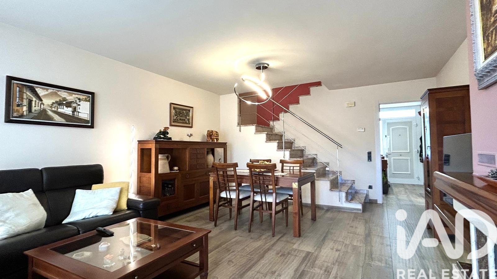 Villetta a schiera a Llica D'amunt, Barcelona, Spagna 4 camere da letto, 154 mq. N° 172496