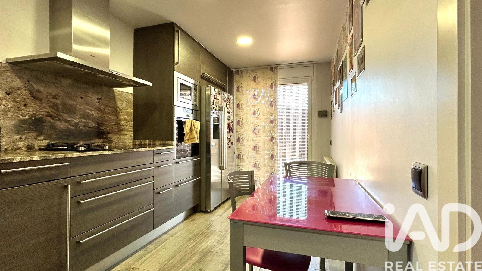Villetta a schiera a Llica D'amunt, Barcelona, Spagna 4 camere da letto, 154 mq. N° 172496