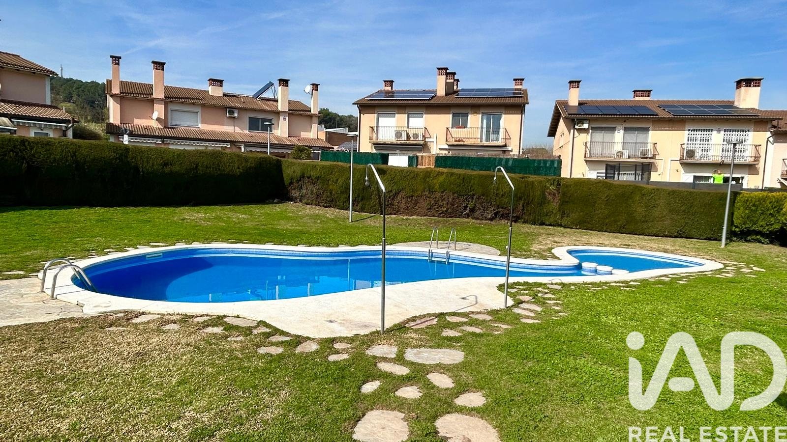 Villetta a schiera a Llica D'amunt, Barcelona, Spagna 4 camere da letto, 154 mq. N° 172496