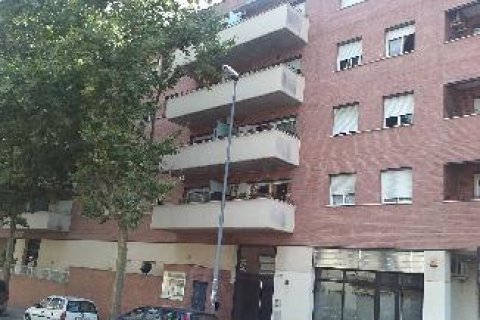 Lägenhet till salu i Terrassa, Barcelona, Spanien 3 sovrum, 122 kvm. Nr. 194549 - foto 4