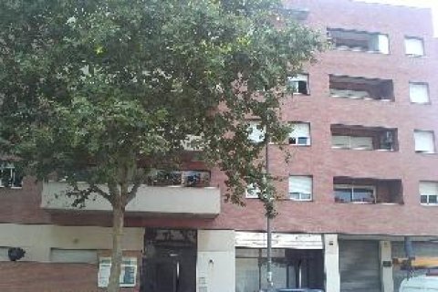 Lägenhet till salu i Terrassa, Barcelona, Spanien 3 sovrum, 122 kvm. Nr. 194549 - foto 1