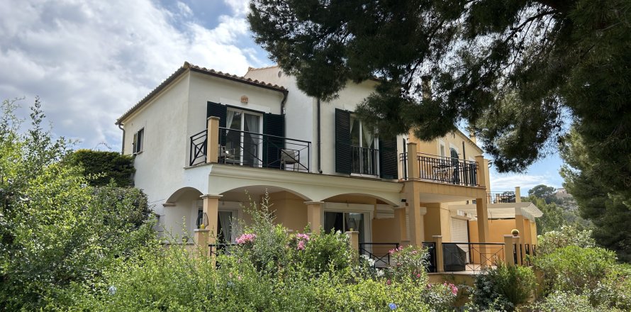 Villa a El Camp De Mar, Mallorca, Spagna 2 camere da letto, 134 mq. N° 193653