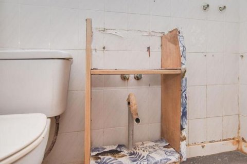 Huoneisto myytävänä Mataro, Barcelona, Espanja, 2 makuuhuonetta, 53 m2 No. 191422 - kuva 16