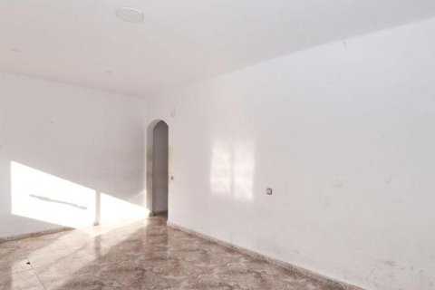 Huoneisto myytävänä Mataro, Barcelona, Espanja, 2 makuuhuonetta, 53 m2 No. 191422 - kuva 4