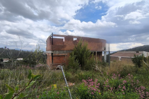 House à vendre à Castellvi de Rosanes, Barcelona, Espagne, 1 chambre, 333 m2 No. 191417 - photo 1