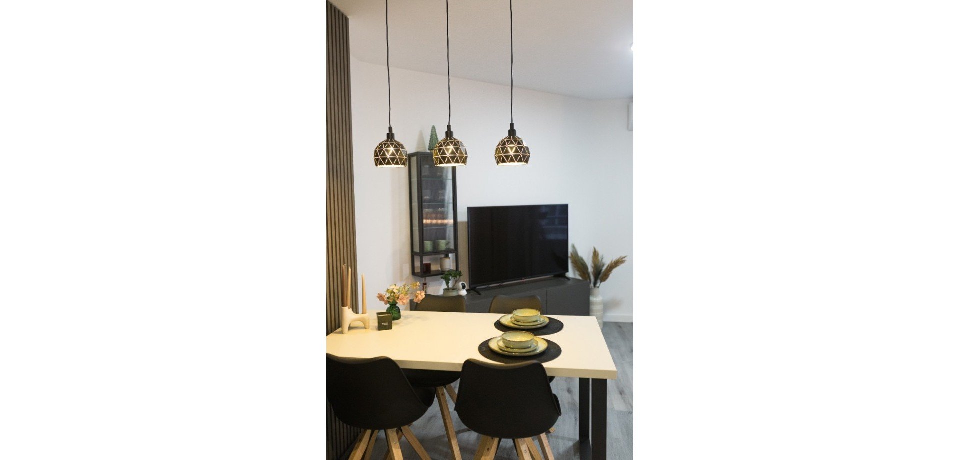 Apartment à Torrevieja, Alicante, Espagne 2 chambres, 80 m2 No. 151819