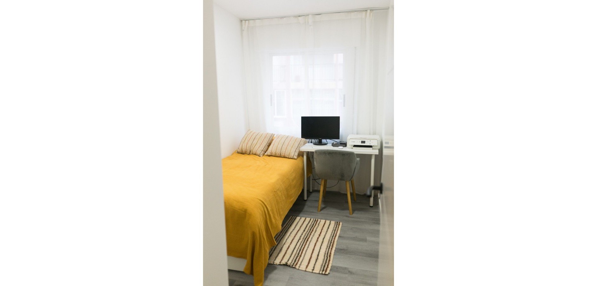 Apartment à Torrevieja, Alicante, Espagne 2 chambres, 80 m2 No. 151819