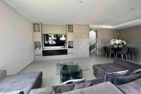 Villa for sale in Los Balcones, Alicante, Spain 5 bedrooms, 280 sq.m. No. 151815 - photo 4