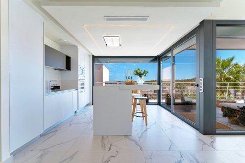 Продажа виллы в Сан-Мигель-де-Салинас, Аликанте, Испания 5 спален, 272м2 №145198 - фото 11