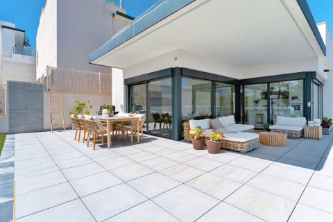 Продажа виллы в Сан-Мигель-де-Салинас, Аликанте, Испания 5 спален, 272м2 №145198 - фото 4