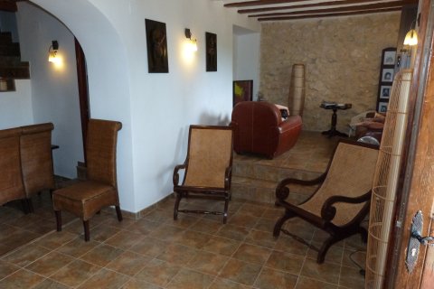 Finca à vendre à Ibi, Alicante, Espagne, 15 chambres, 800 m2 No. 146564 - photo 3