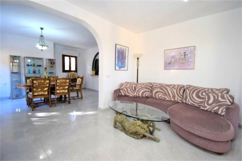 Villa zum Verkauf in Alicante, Spanien 6 Schlafzimmer, 180 m2 Nr. 146565 - Foto 6
