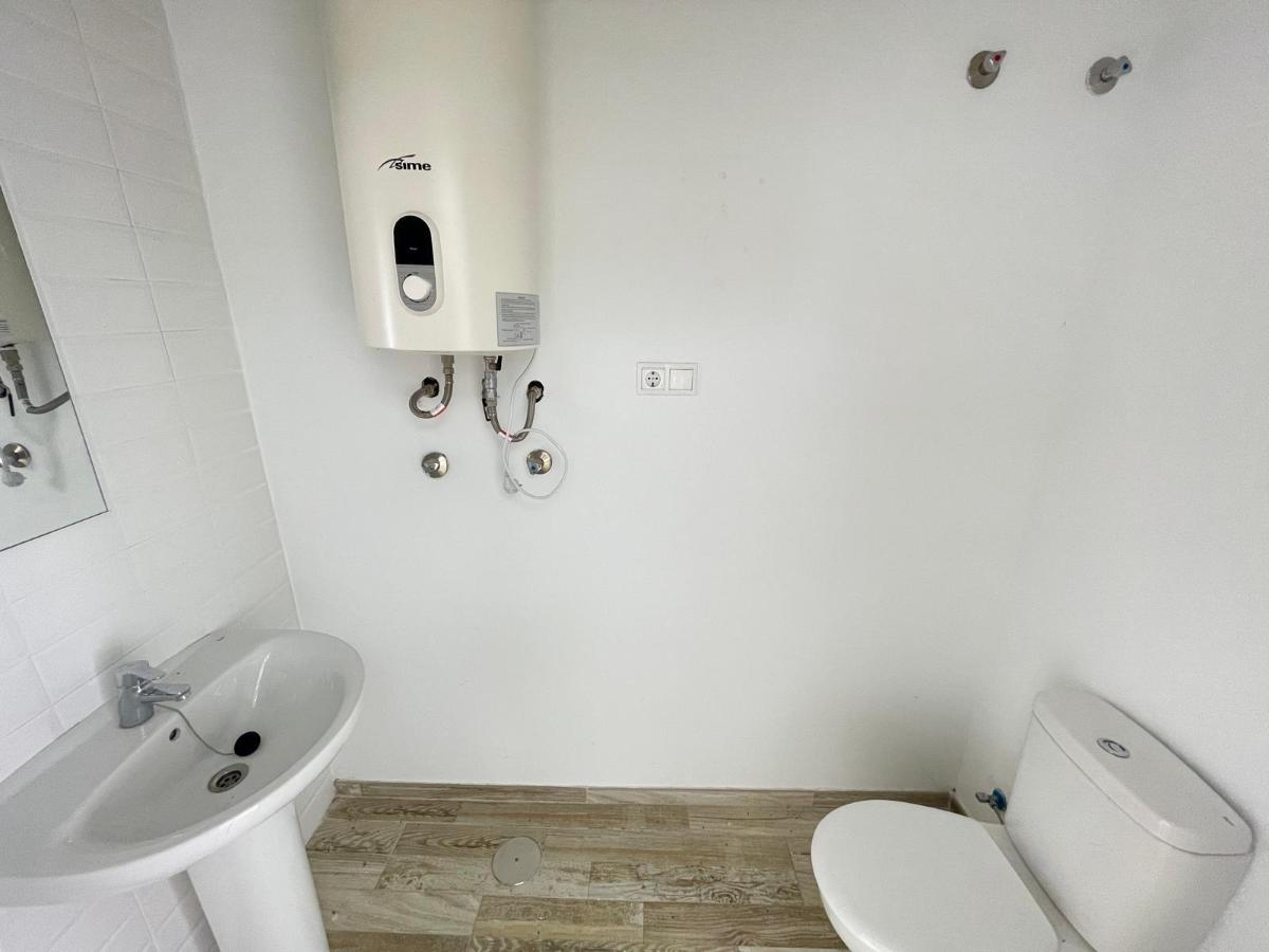Commercial property in La Marina, Alicante, Spain 1 bedroom, 48 sq.m. No. 183888