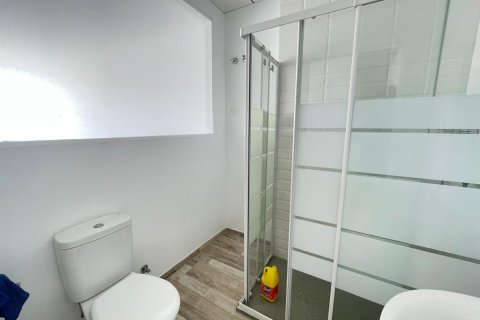 Lokal usługowy w La Marina, Alicante, Hiszpania 1 sypialnia, 48 mkw. nr 183888 – zdjęcie 5