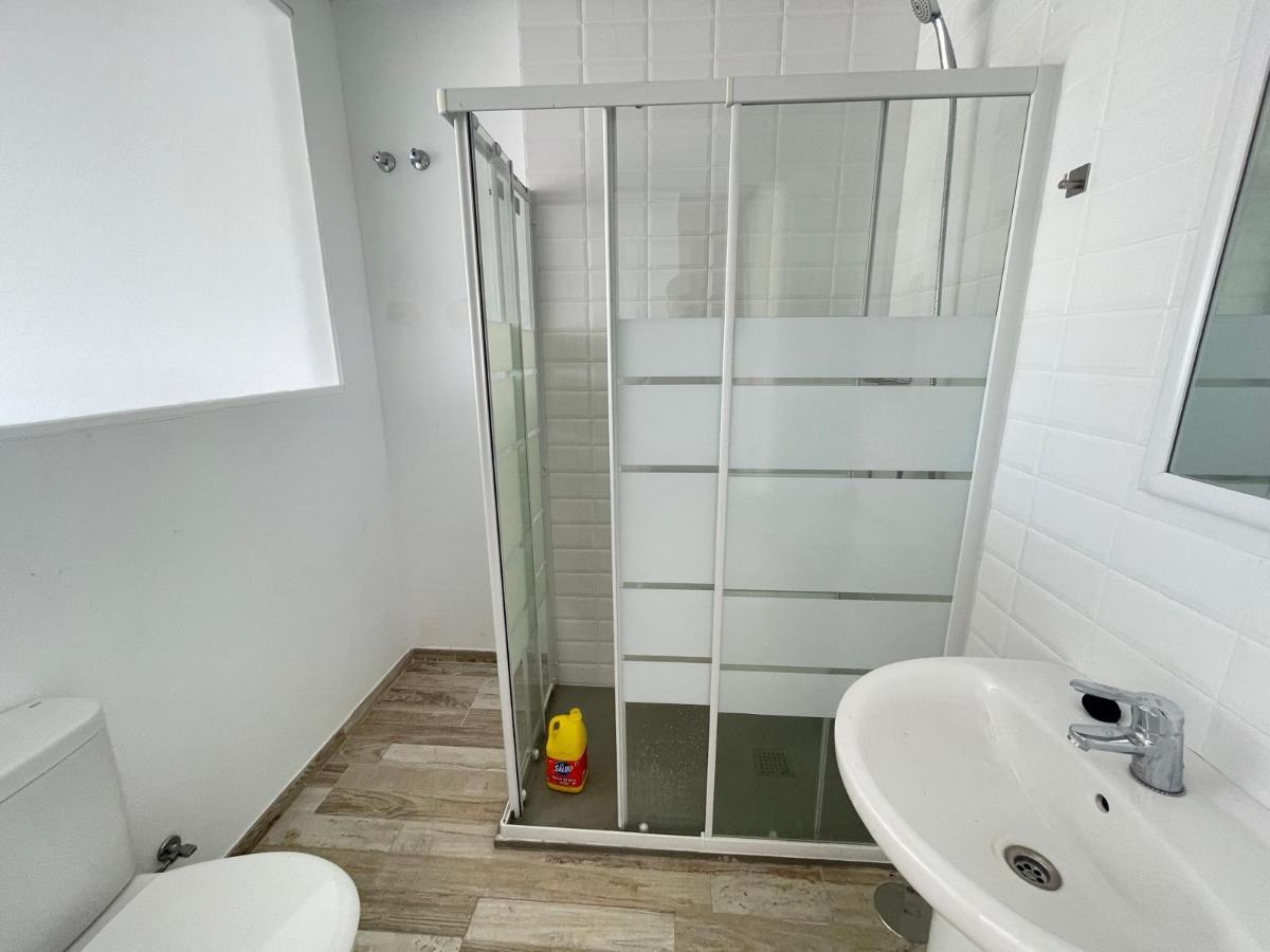 Commercial property in La Marina, Alicante, Spain 1 bedroom, 48 sq.m. No. 183888