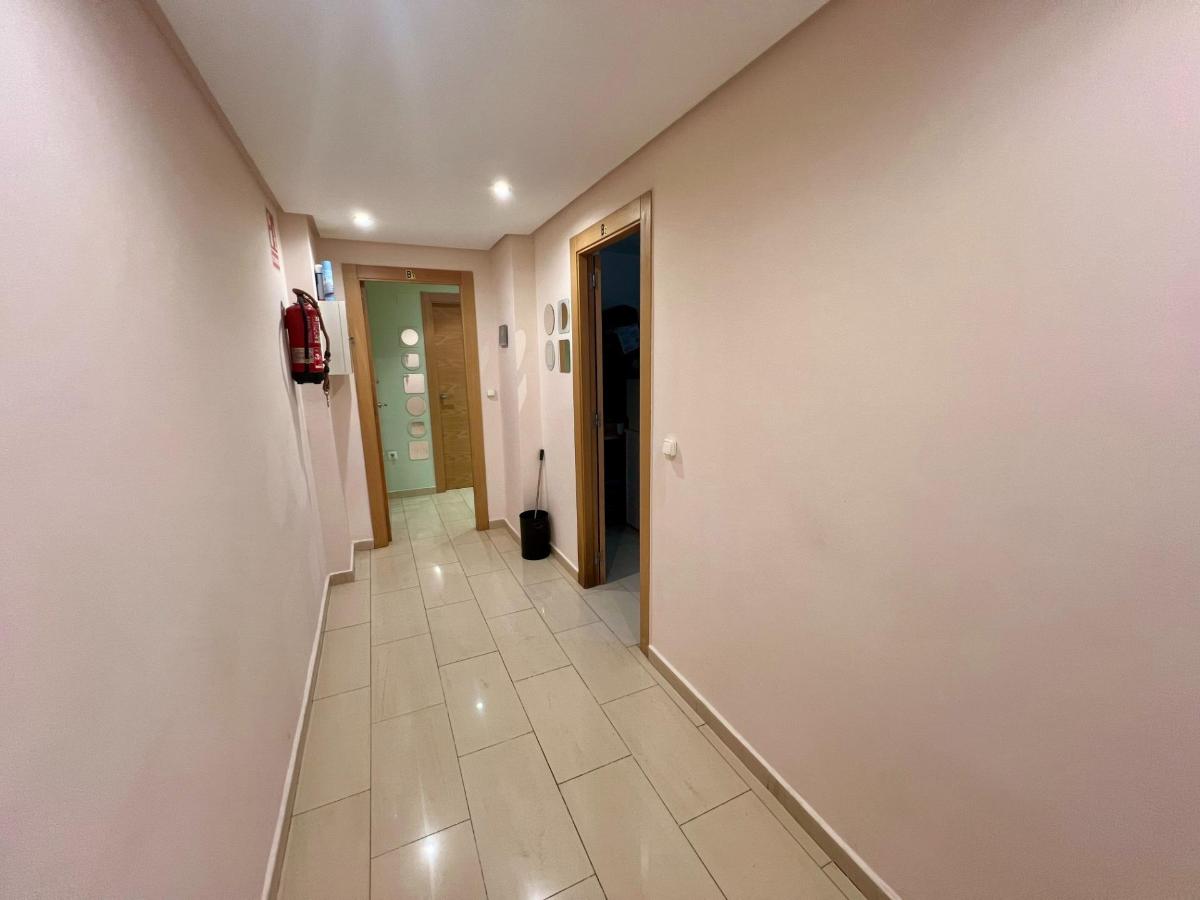 Office à Orihuela, Alicante, Espagne 120 m2 No. 183890
