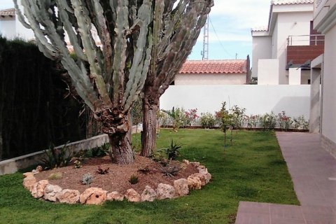 Townhouse zum Verkauf in Alicante, Spanien 4 Schlafzimmer, 260 m2 Nr. 140353 - Foto 26