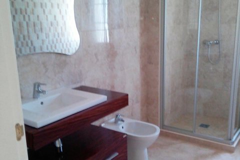 Townhouse zum Verkauf in Alicante, Spanien 4 Schlafzimmer, 260 m2 Nr. 140353 - Foto 12