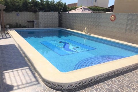 Townhouse zum Verkauf in Torrevieja, Alicante, Spanien 6 Schlafzimmer, 650 m2 Nr. 140350 - Foto 4