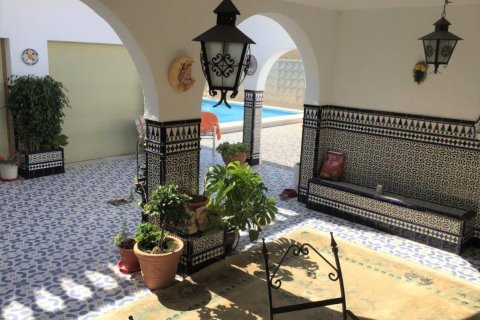 Townhouse zum Verkauf in Torrevieja, Alicante, Spanien 6 Schlafzimmer, 650 m2 Nr. 140350 - Foto 11