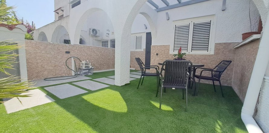 Townhouse in Torrevieja, Alicante, Spanien 3 Schlafzimmer,  Nr. 140355