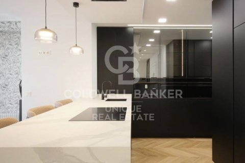 Kattohuoneisto myytävänä Madrid, Espanja, 3 makuuhuonetta, 253 m2 No. 157193 - kuva 7