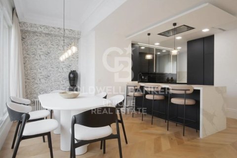 Kattohuoneisto myytävänä Madrid, Espanja, 3 makuuhuonetta, 253 m2 No. 157193 - kuva 6