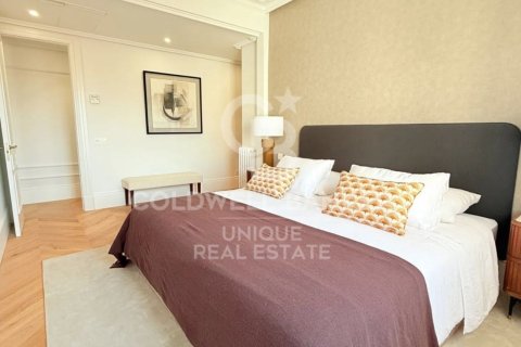 Kattohuoneisto myytävänä Madrid, Espanja, 3 makuuhuonetta, 253 m2 No. 157193 - kuva 10
