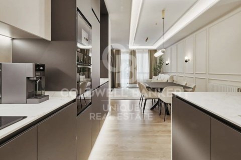 Apartamento en venta en Madrid, España 3 dormitorios, 128 m2 No. 157191 - foto 15