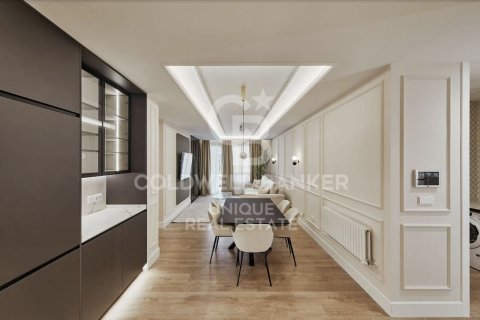 Apartamento en venta en Madrid, España 3 dormitorios, 128 m2 No. 157191 - foto 8