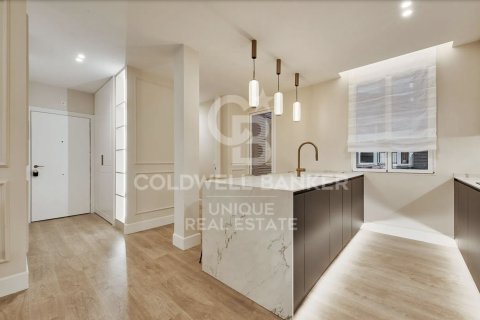 Apartamento en venta en Madrid, España 3 dormitorios, 128 m2 No. 157191 - foto 18